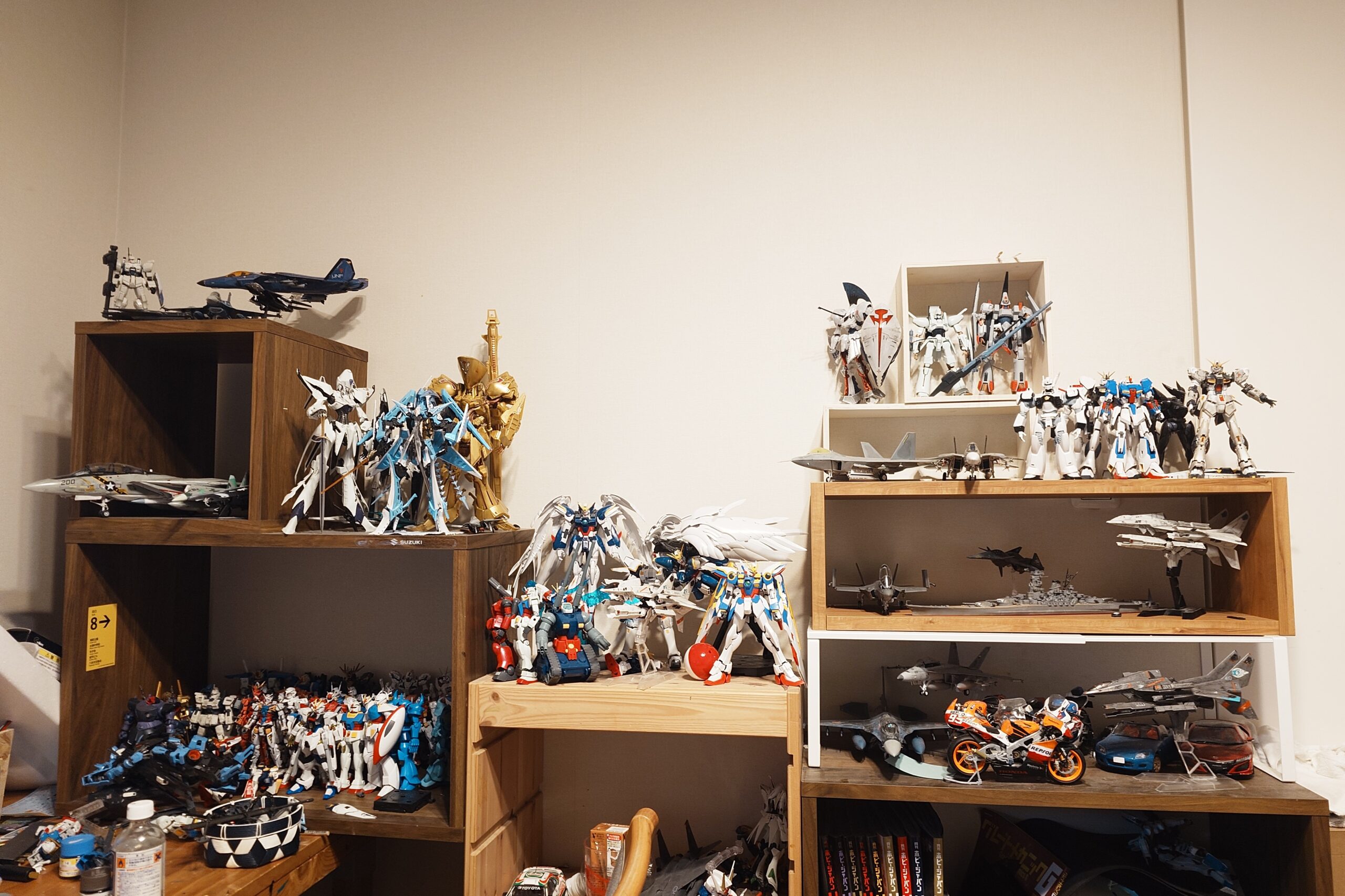 現在の部屋（プラモデル置き場）の様子