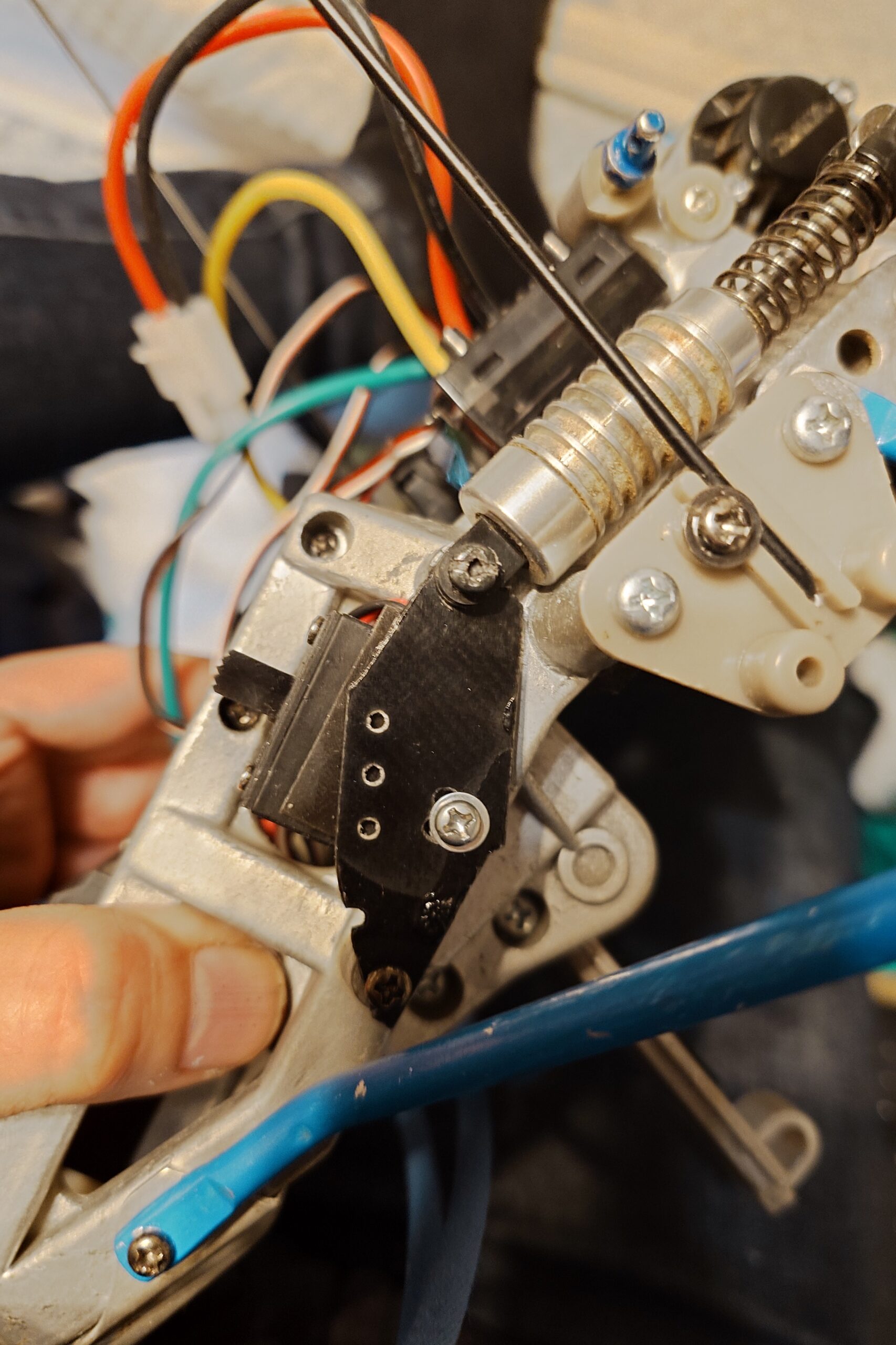 マイティフロッグ リアサスペンション周りの補強 その2